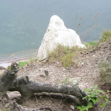 Gut Rattelvitz, Parterre B Mitte *